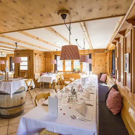 Posta Hotel Sedrun
