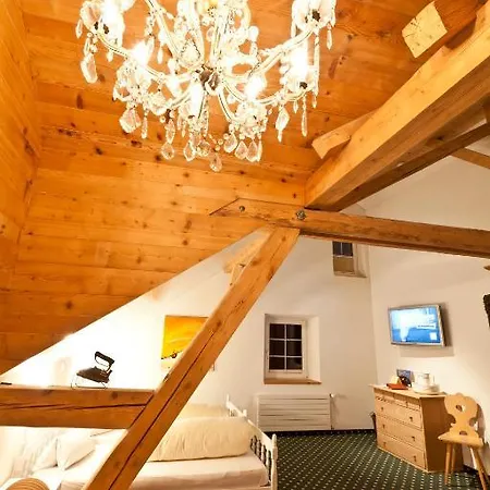 Posta 3* Sedrun